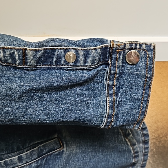 Denim shirt with hood - Picture 2 of 5